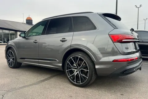 More photos of 2021 Audi Q7 55 Prestige at AutoGiant USA Indianapolis, IN