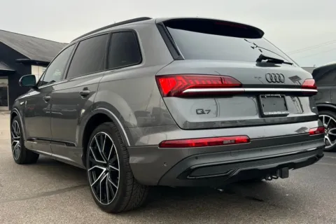 More photos of 2021 Audi Q7 55 Prestige at AutoGiant USA Indianapolis, IN