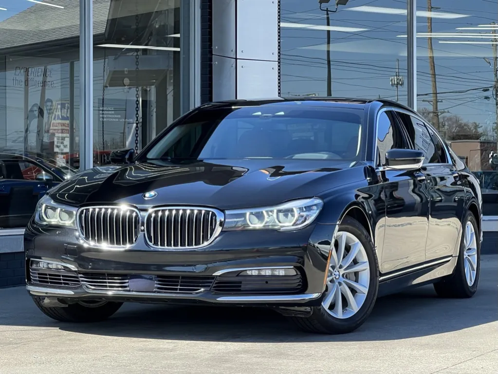 Used 2016 BMW 7 Series 740i for sale in Indianapolis, IN at AutoGiant ...