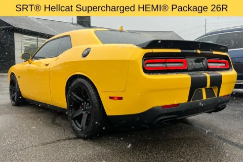 More photos of 2017 Dodge Challenger SRT Hellcat at AutoGiant USA Indianapolis, IN