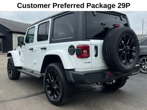 More photos of 2021 Jeep Wrangler Unlimited Sahara 4xe at AutoGiant USA Indianapolis, IN