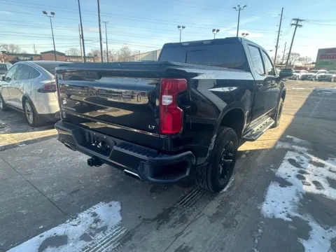 Another view of 2019 Chevrolet Silverado 1500 LT Trail Boss for sale in Indianapolis, IN at AutoGiant USA Indianapolis