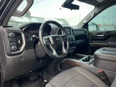 Photos of 2019 Chevrolet Silverado 1500 LT Trail Boss for sale in Indianapolis, IN at AutoGiant USA Indianapolis