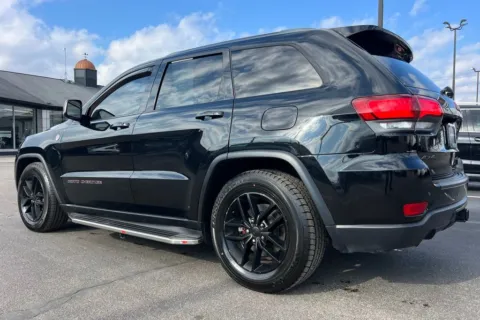 More photos of 2021 Jeep Grand Cherokee Trailhawk at AutoGiant USA Indianapolis, IN