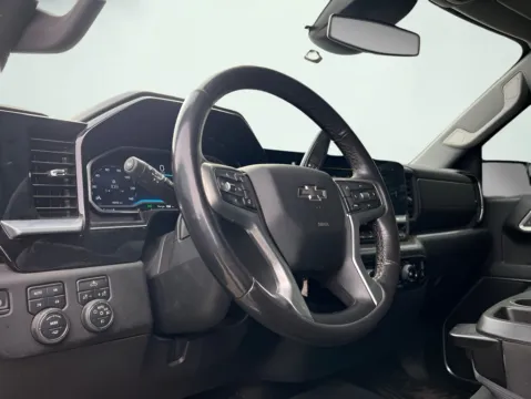 Photos of 2022 Chevrolet Silverado 1500 RST for sale in Indianapolis, IN at AutoGiant USA Indianapolis