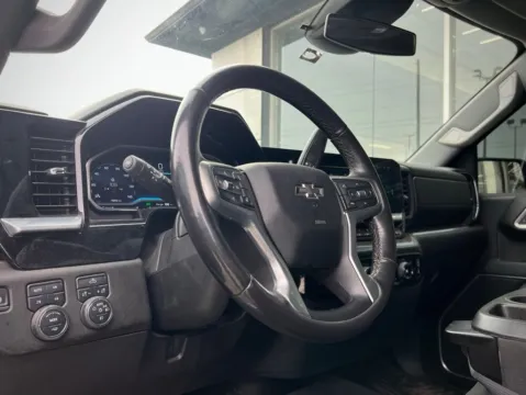 Photos of 2022 Chevrolet Silverado 1500 RST for sale in Indianapolis, IN at AutoGiant USA Indianapolis