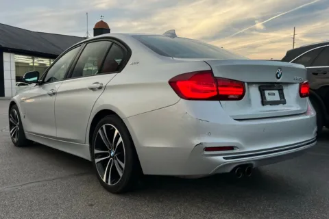 More photos of 2018 BMW 3 Series 330e iPerformance at AutoGiant USA Indianapolis, IN
