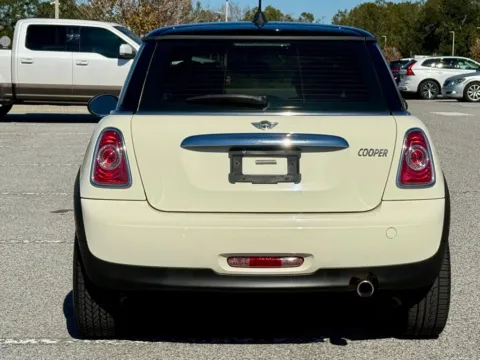 More photos of 2013 MINI Cooper at AutoGiant USA Indianapolis, IN
