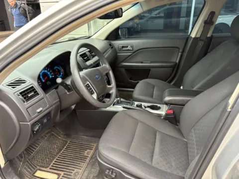 Another view of 2012 Ford Fusion SE for sale in Indianapolis, IN at AutoGiant USA Indianapolis