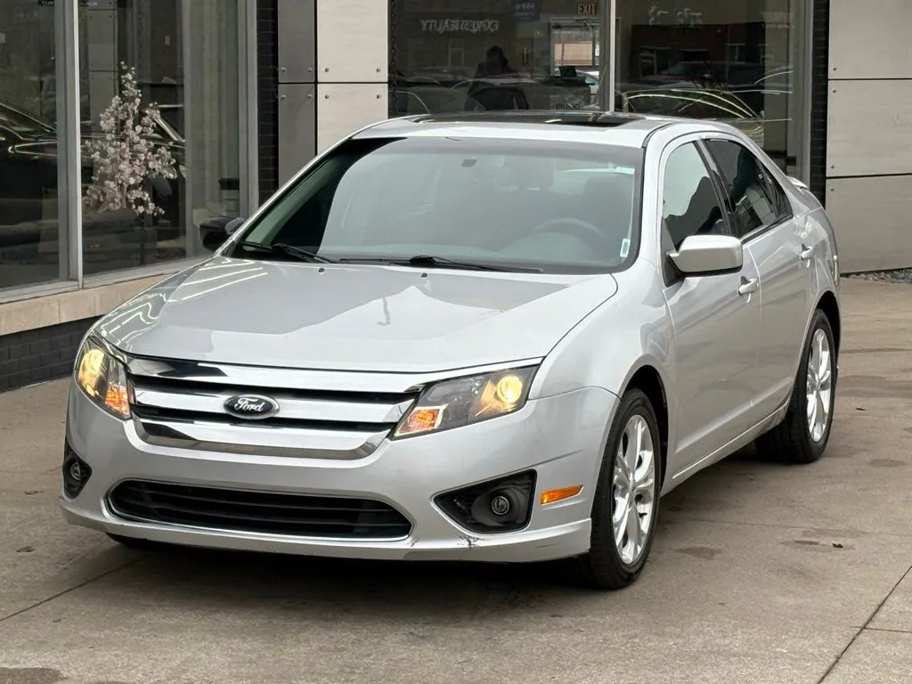 2012 Ford Fusion SE