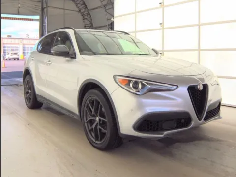 Photos of 2019 Alfa Romeo Stelvio for sale in Indianapolis, IN at AutoGiant USA Indianapolis