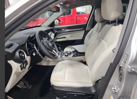More photos of 2019 Alfa Romeo Stelvio at AutoGiant USA Indianapolis, IN