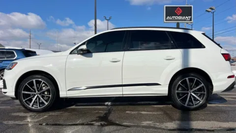 Another view of 2021 Audi Q7 55 Premium Plus for sale in Indianapolis, IN at AutoGiant USA Indianapolis