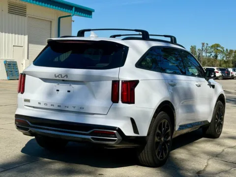 More photos of 2022 Kia Sorento SX at AutoGiant USA Indianapolis, IN