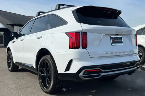More photos of 2022 Kia Sorento SX at AutoGiant USA Indianapolis, IN