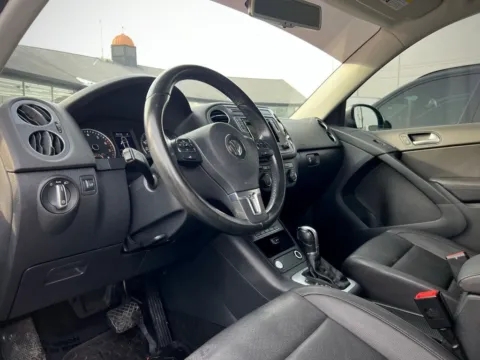 Photos of 2016 Volkswagen Tiguan S for sale in Indianapolis, IN at AutoGiant USA Indianapolis