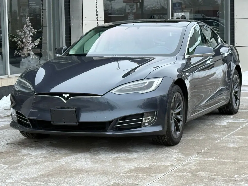 Blue 2018 Tesla Model S 100D for sale in Indianapolis, IN