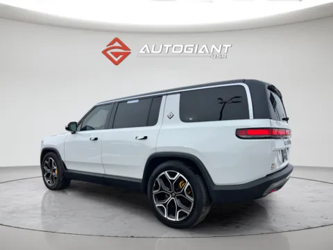 More photos of 2023 Rivian R1S Adventure at AutoGiant USA Indianapolis, IN