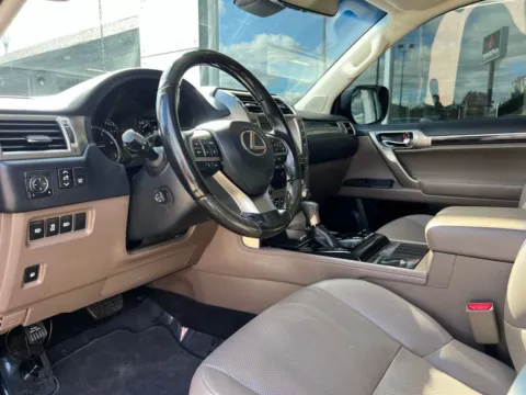 Photos of 2020 Lexus GX 460 for sale in Indianapolis, IN at AutoGiant USA Indianapolis