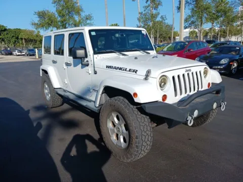Photos of 2013 Jeep Wrangler Unlimited Sahara for sale in Indianapolis, IN at AutoGiant USA Indianapolis