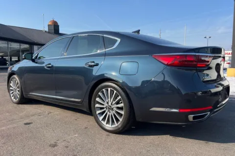 More photos of 2017 Kia Cadenza Premium at AutoGiant USA Indianapolis, IN