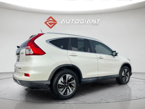 More photos of 2016 Honda CR-V Touring at AutoGiant USA Indianapolis, IN