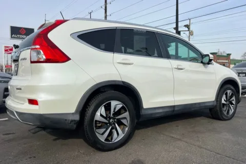 More photos of 2016 Honda CR-V Touring at AutoGiant USA Indianapolis, IN