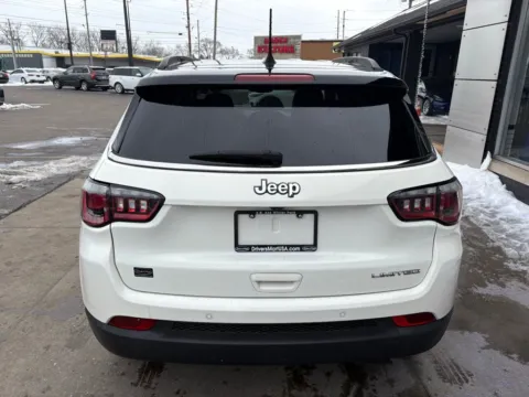 More photos of 2018 Jeep Compass Limited at AutoGiant USA Indianapolis, IN