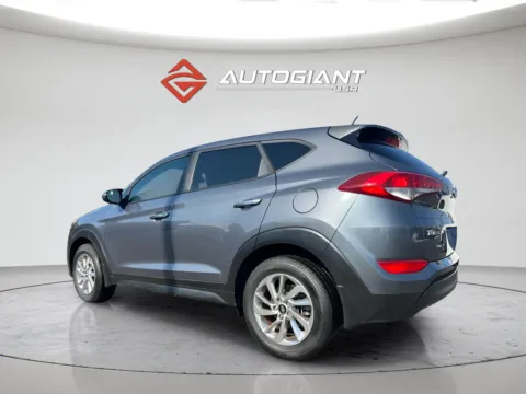 More photos of 2018 Hyundai Tucson SE at AutoGiant USA Indianapolis, IN