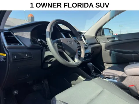 Photos of 2018 Hyundai Tucson SE for sale in Indianapolis, IN at AutoGiant USA Indianapolis