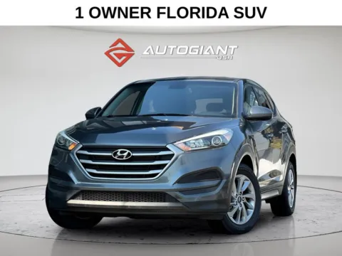 Gray 2018 Hyundai Tucson SE for sale in Indianapolis, IN