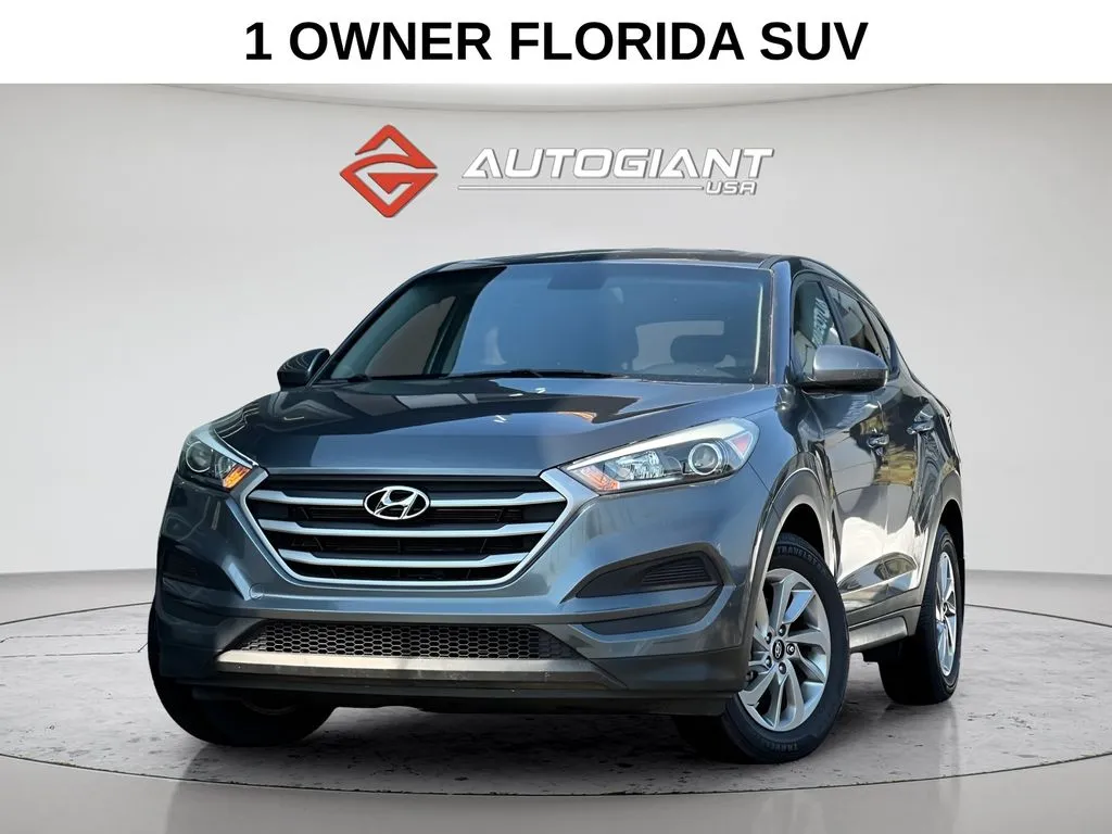 Gray 2018 Hyundai Tucson SE for sale in Indianapolis, IN