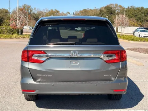 More photos of 2018 Honda Odyssey Elite at AutoGiant USA Indianapolis, IN