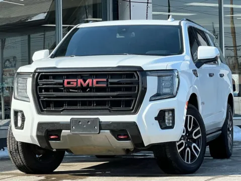 White 2022 GMC Yukon XL AT4 for sale in Indianapolis, IN