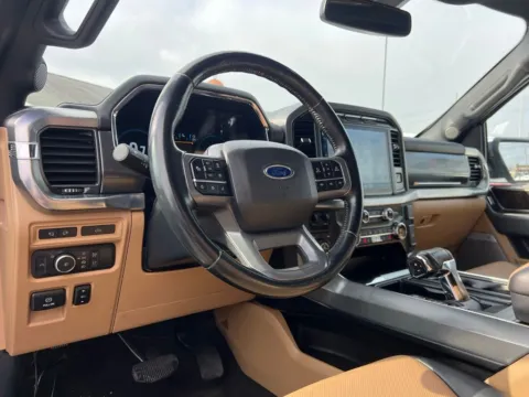 Photos of 2021 Ford F-150 Lariat for sale in Indianapolis, IN at AutoGiant USA Indianapolis