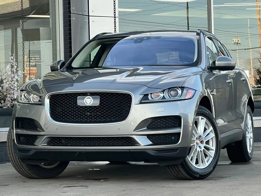 Gray 2019 Jaguar F-PACE 25t Prestige for sale in Indianapolis, IN