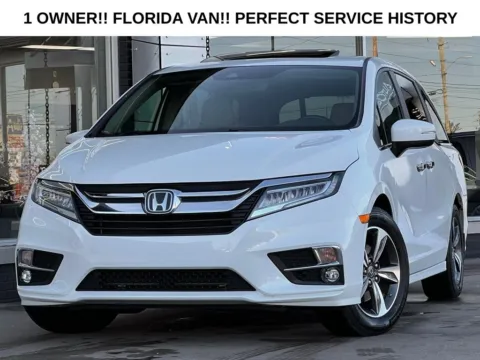 White 2019 Honda Odyssey Touring for sale in Indianapolis, IN