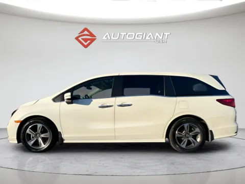 Another view of 2019 Honda Odyssey Touring for sale in Indianapolis, IN at AutoGiant USA Indianapolis