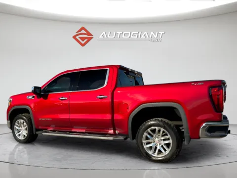 More photos of 2020 GMC Sierra 1500 SLT at AutoGiant USA Indianapolis, IN