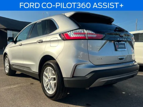 More photos of 2022 Ford Edge SEL at AutoGiant USA Indianapolis, IN