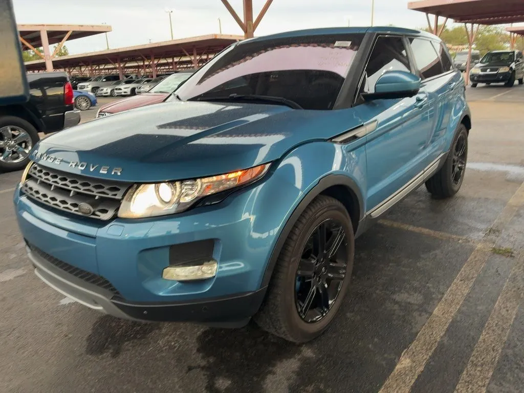 Green 2014 Land Rover Range Rover Evoque Pure for sale in Indianapolis, IN