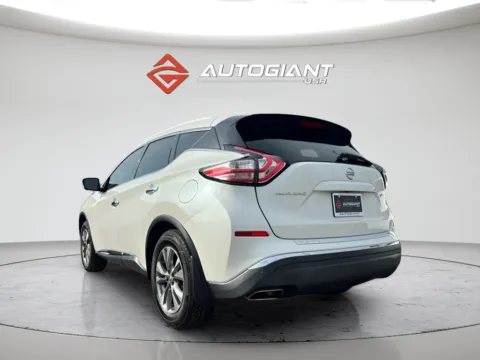 More photos of 2017 Nissan Murano SL at AutoGiant USA Indianapolis, IN
