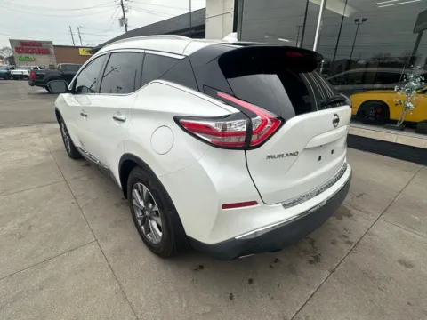 More photos of 2017 Nissan Murano SL at AutoGiant USA Indianapolis, IN