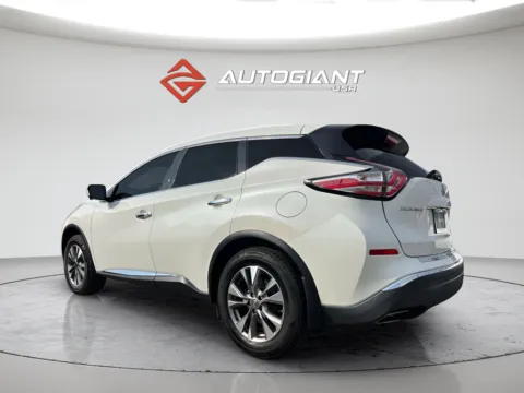 More photos of 2017 Nissan Murano SL at AutoGiant USA Indianapolis, IN