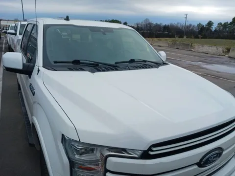 Photos of 2019 Ford F-150 Lariat for sale in Indianapolis, IN at AutoGiant USA Indianapolis