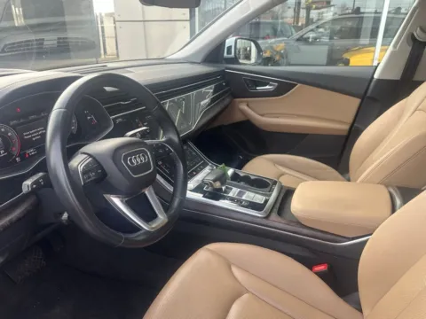 Photos of 2019 Audi Q8 3.0T Prestige for sale in Indianapolis, IN at AutoGiant USA Indianapolis