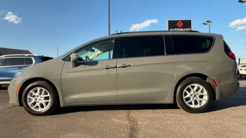 Another view of 2022 Chrysler Pacifica Touring L for sale in Indianapolis, IN at AutoGiant USA Indianapolis