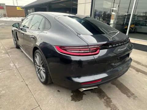 More photos of 2017 Porsche Panamera at AutoGiant USA Indianapolis, IN