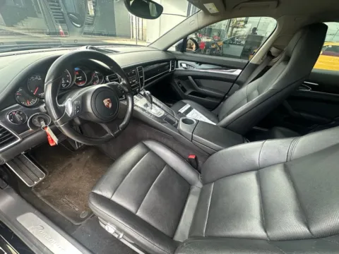 Photos of 2014 Porsche Panamera 2 for sale in Indianapolis, IN at AutoGiant USA Indianapolis