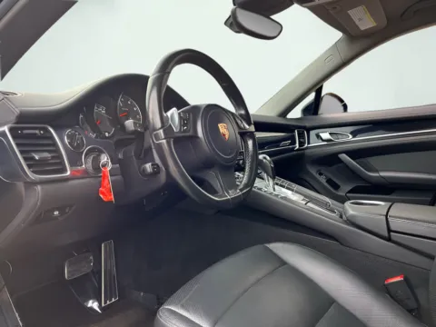 Photos of 2014 Porsche Panamera 2 for sale in Indianapolis, IN at AutoGiant USA Indianapolis